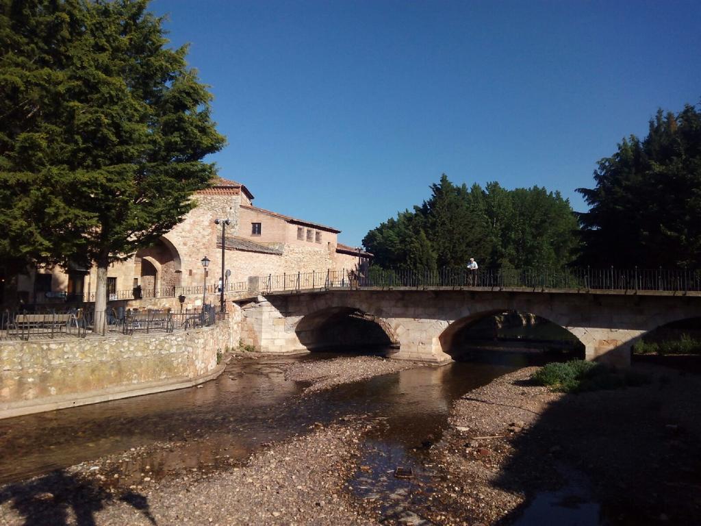 Apartamentos La Alborada Medieval Ayllón Exterior foto